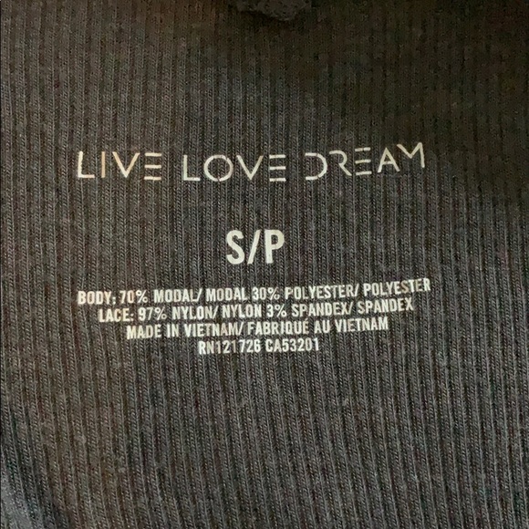 Tank top - Picture 3 of 3